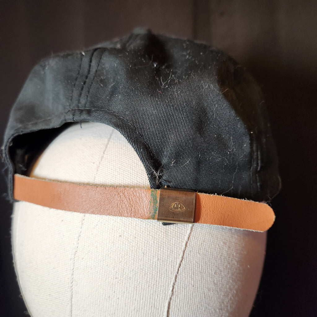 LEaP Black Fabric Baseball Cap