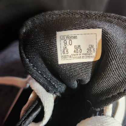 Vans Black and White Sneaker